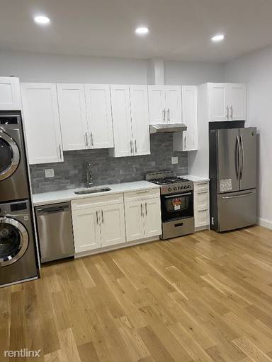 Main picture of 5996 Grand Ave