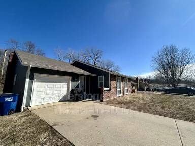 Main picture of 1024 Jana Dr
