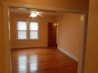 Main picture of 5622 N Mango Ave