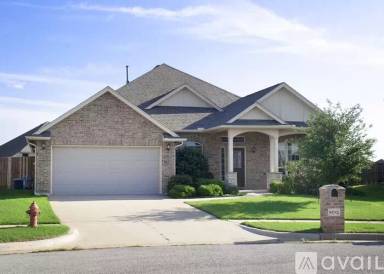 Main picture of 6012 NW 160th St