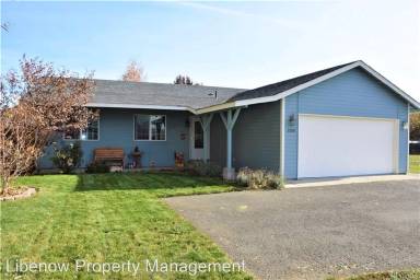 Main picture of 2208 N Abbey Glen Ct