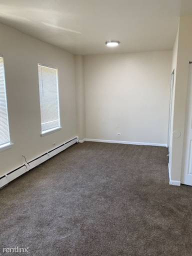 Main picture of 169 N LeClaire Ave