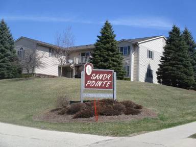Main picture of 600 Creek Rd