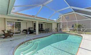 Main picture of 834 Bimini Ln