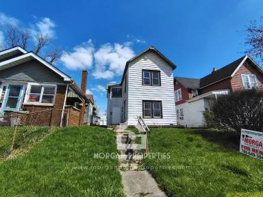 Main picture of 1712 Main St