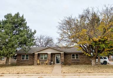 Main picture of 5002 58th St