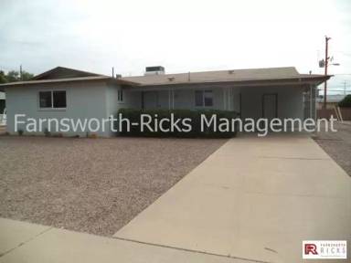 Main picture of 445 N 53rd Pl