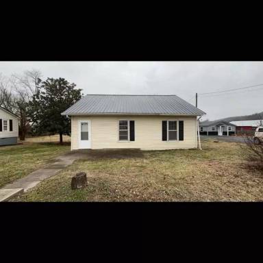 Main picture of 409 Mammoth Cave St