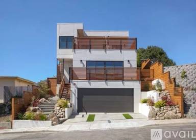 Main picture of 5961 Monterey Ave