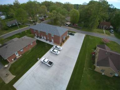 Main picture of 1401 Poplar St