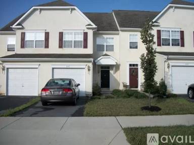 Main picture of 405 Wilmore Dr