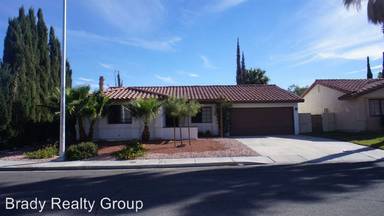 Main picture of 1709 Barrel Cactus Ct