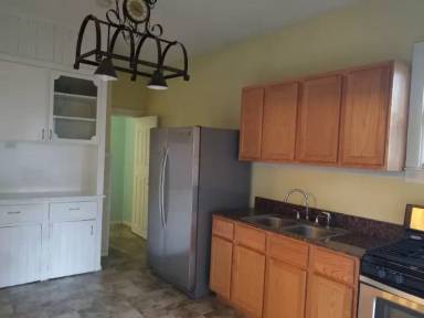 Main picture of 161 Union Ave NE