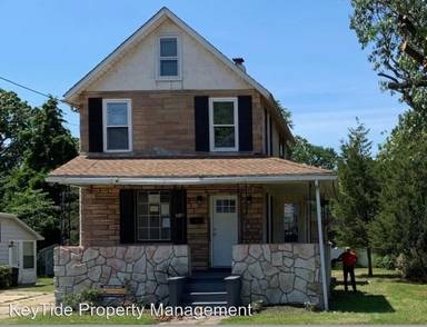 Main picture of 213 W Clements Bridge Rd