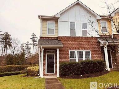 Main picture of 827 Carpenter Glenn Dr