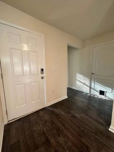 Main picture of 108 Teakwood Dr