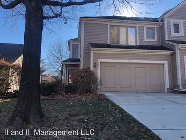 Main picture of 8405 W 119th Ter