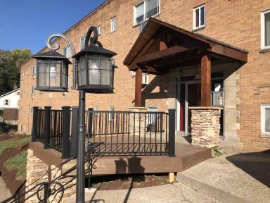 Main picture of 624 West Ave