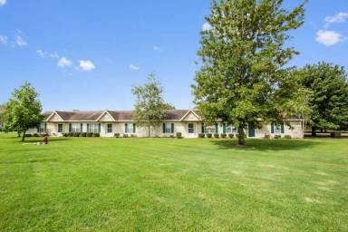 Main picture of White Oak Estates