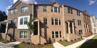 Main picture of 636 Sunset Park Dr