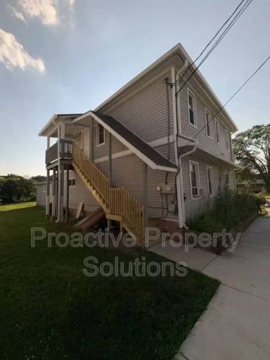 Main picture of 1000 Church St