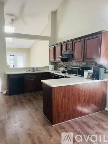Main picture of 12490 Pinley Green Ct