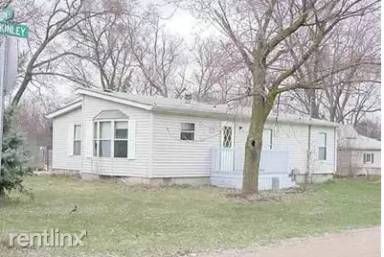 Main picture of 3113 S Term St