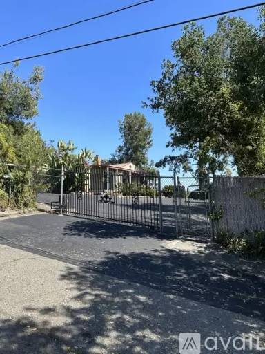 Main picture of 2534 Foothill Dr