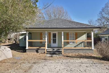 Main picture of 6616 Charlie Walker Rd