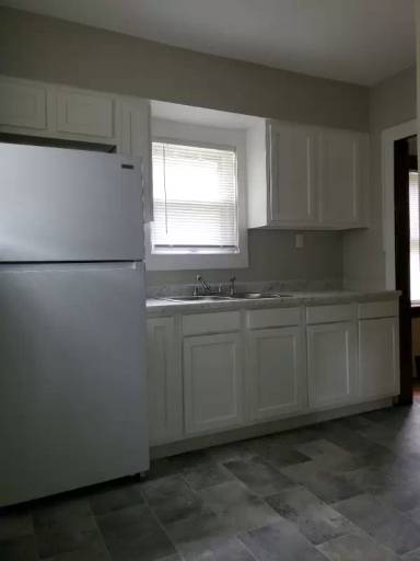 Main picture of 387 Lookout Ave