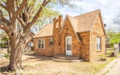 Main picture of 1911 25th St