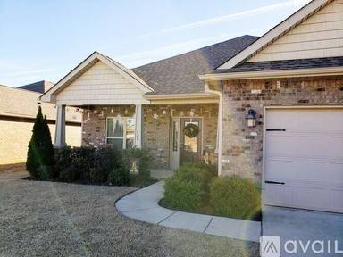 Main picture of 129 Pembridge Ln