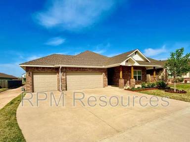 Main picture of 3613 Shutter Ridge Dr