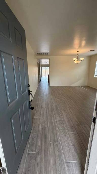 Main picture of 10577 N 115th Dr