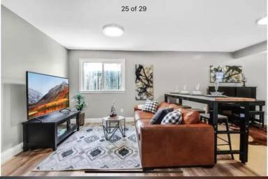 Main picture of 611 Fenton St