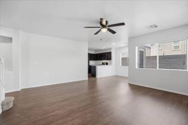 Main picture of 4114 Sandy Breeze Ln