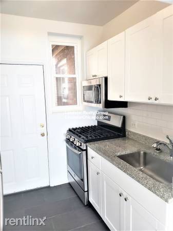 Main picture of 2359 N Drake Ave