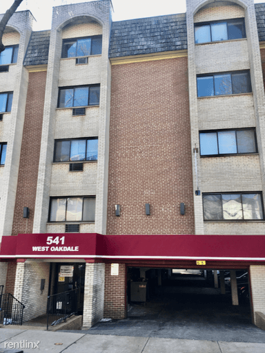 Main picture of 541 W Oakdale Ave