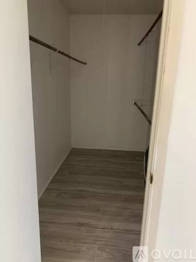 Main picture of 100 Amory Dr