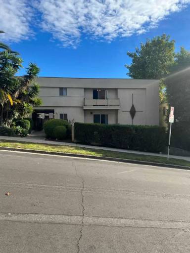 Main picture of 10350 Almayo Ave