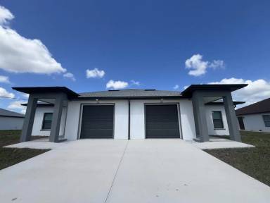 Main picture of 312 Harry Ave S