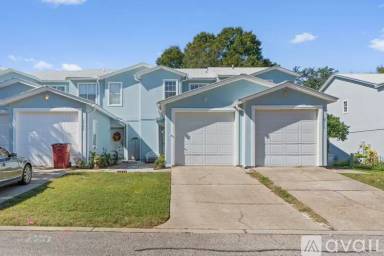 Main picture of 2711 Bay Club Dr