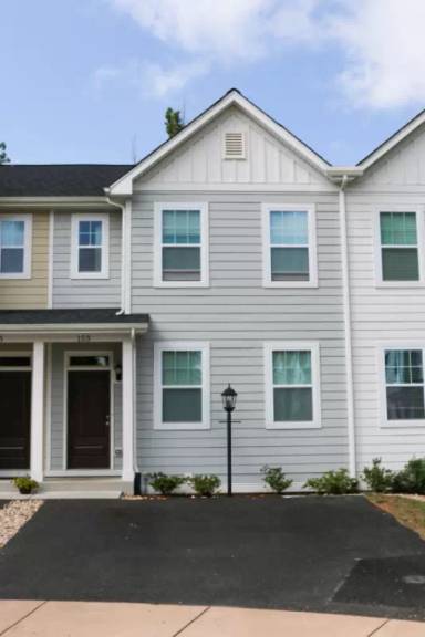 Main picture of Longwood Apartments