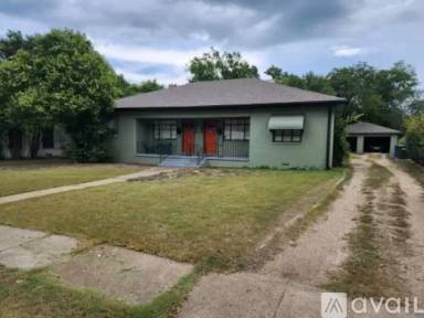 Main picture of 3708 Huaco Ln