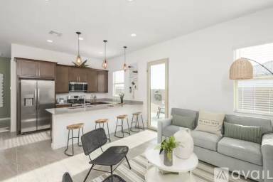 Main picture of 2931 E Magdalena Dr