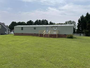 Main picture of 800 Sportsman Dr