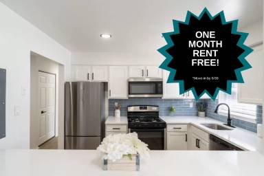 Main picture of Middlebrooke Apartments & Townhomes
