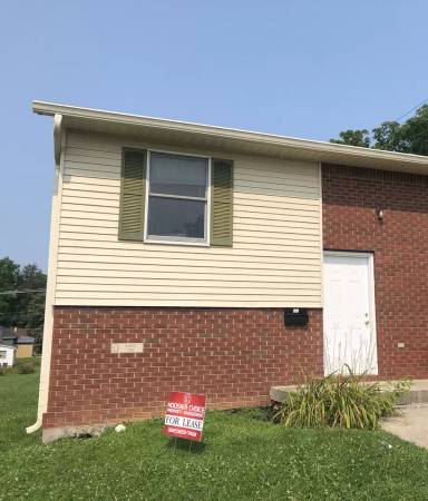 Main picture of 901 N Dunn St
