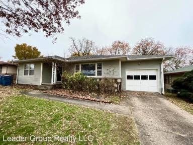 Main picture of 1602 E Osage Ave