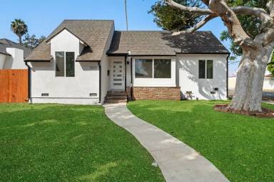 Main picture of 2003 S Crescent Heights Blvd